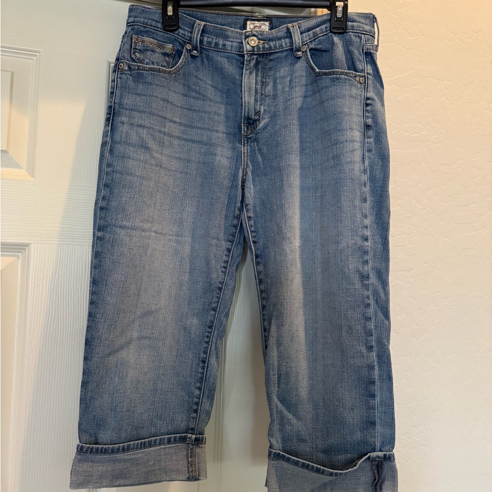 WOMENS LEVIS 515 PERFECT WAIST CAPRI Blue denim SIZE 10 Cuffed 5 Pocket Jeans.